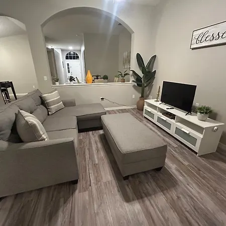 Welcome To Lux Guesthouse!